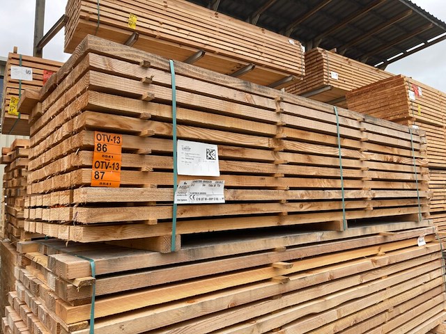 Ca. 42x douglas dakbalken fijnbezaagd, 50x150mm, lengte 300cm - afbeelding 4 van  4
