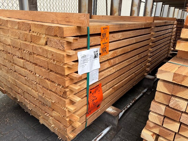Ca. 42x douglas dakbalken fijnbezaagd, 50x150mm, lengte 300cm - afbeelding 4 van  4
