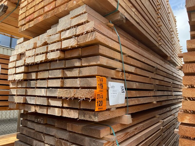 Ca. 42x douglas dakbalken fijnbezaagd, 50x150mm, lengte 400cm - afbeelding 4 van  4