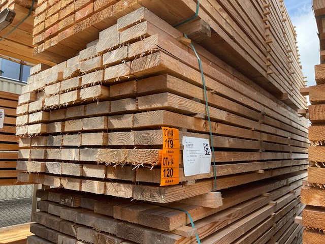 Ca. 42x douglas dakbalken fijnbezaagd, 50x150mm, lengte 400cm - afbeelding 4 van  4