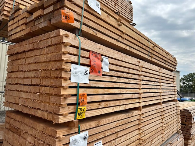 Ca. 42x douglas dakbalken fijnbezaagd, 50x150mm, lengte 400cm - afbeelding 4 van  4