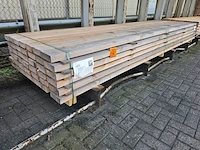 Ca. 42x douglas dakbalken fijnbezaagd, 50x150mm, lengte 400cm - afbeelding 4 van  4