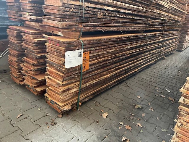 Ca. 42x douglas onbekantrechte schaaldelen, 22x200-250mm, lengte 500cm - afbeelding 3 van  3