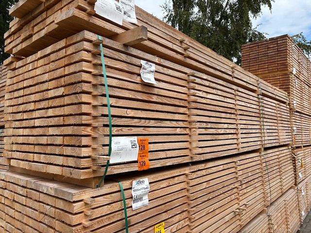 Ca. 42x douglas planken fijnbezaagd, 43x175mm, lengte 500cm - afbeelding 4 van  4