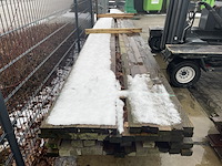 Ca. 42x douglas regels fijnbezaagd, 45x75mm, lengte 500cm - afbeelding 1 van  3
