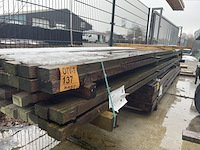 Ca. 42x douglas regels fijnbezaagd, 45x75mm, lengte 500cm - afbeelding 2 van  3