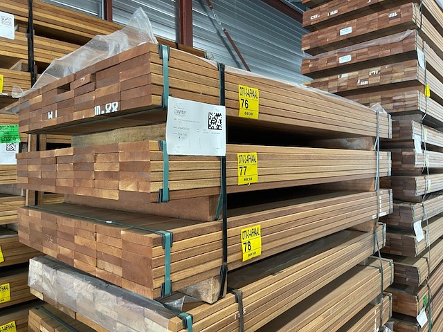 Ca. 42x guyana teak planken geschaafd, 25x140mm, lengte 185cm - afbeelding 4 van  4