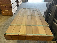 Ca. 42x guyana teak planken geschaafd, 25x140mm, lengte 185cm