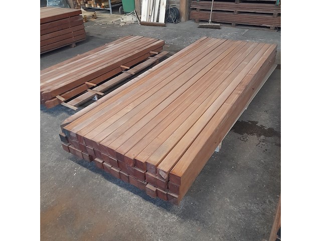 Ca. 42x hardhouten paal, 6,8 x 6,8 x 250 cm - afbeelding 3 van  5