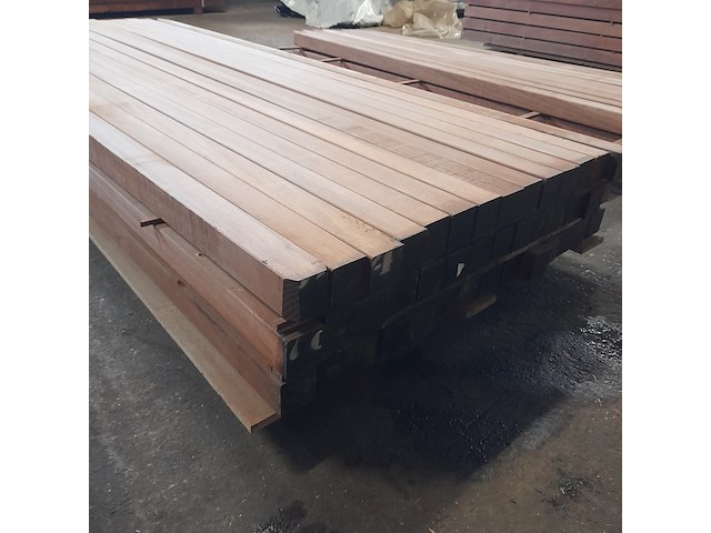 Ca. 42x hardhouten paal, 6,8 x 6,8 x 250 cm - afbeelding 5 van  5