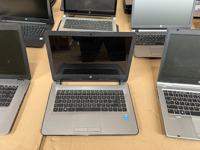 Ca. 42x laptop, hp - afbeelding 13 van  23