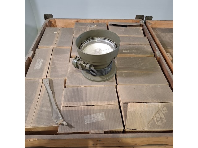 Ca. 42x lichtarmatuur, verolme elektra, mx6773 - afbeelding 4 van  11