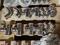 Ca. 42x persfittingen w.o. kniestukken en t-stukken, geberit - afbeelding 1 van  8
