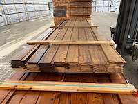 Ca. 42x thermo fraké channelsiding, 20x140mm, lengte 335cm - afbeelding 1 van  3