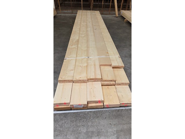 Ca. 42x vuren planken - afbeelding 1 van  4