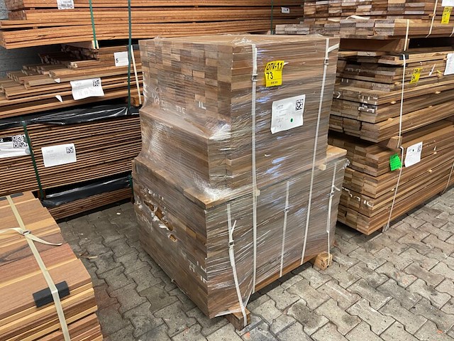 Ca. 432x ipé country grade planken geschaafd, 27x90mm, lengte 217/65cm, 215/95cm - afbeelding 2 van  3