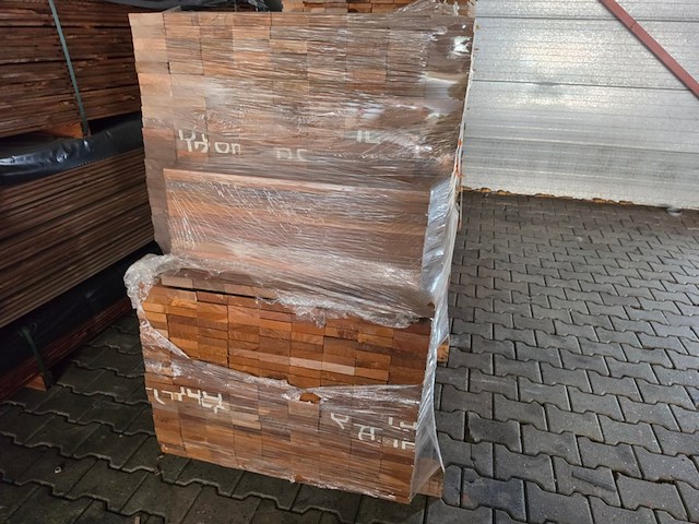 Ca. 432x ipé planken geschaafd country grade, 27x90mm, lengte 217/65cm, 215/95cm - afbeelding 3 van  3