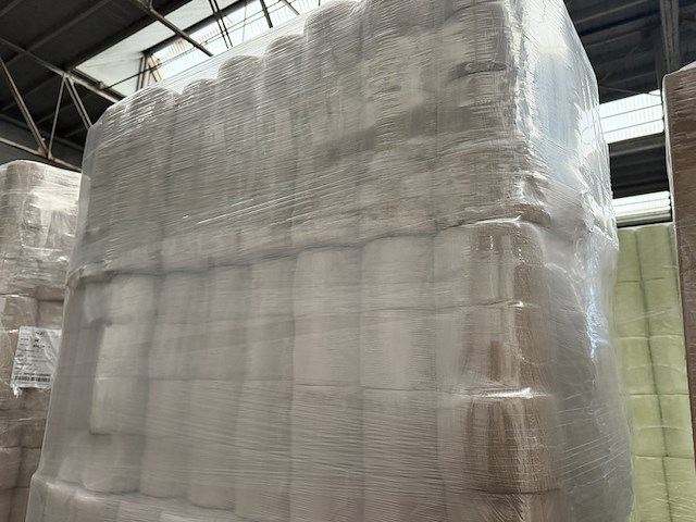 Ca. 432x toiletpapier coreless 1 laags recycled tissue 1400 vel - afbeelding 5 van  5