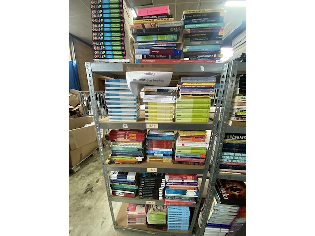 Ca. 434x educatieve boeken en studieboeken - afbeelding 1 van  25