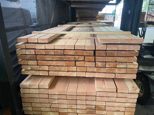 Ca. 43x douglas balken geschaafd, 40x90mm, lengte 430cm - afbeelding 3 van  3