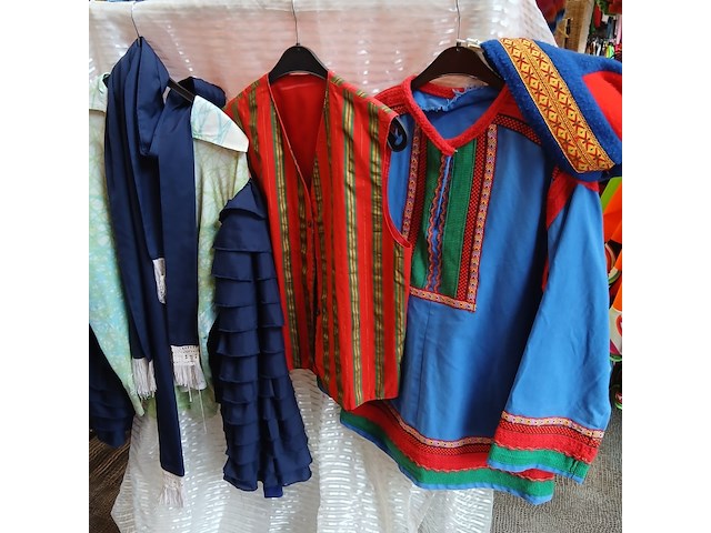 Ca. 43x italiaanse outfits en folklore - afbeelding 4 van  5