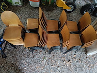 Ca. 43x vintage houten schoolstoelen, 2 soorten, hout - afbeelding 1 van  9