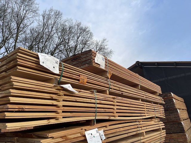 Ca. 44x douglas zweeds rabat, 21x190mm, lengte 400cm - afbeelding 4 van  4