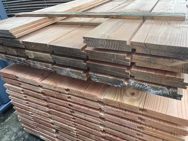 Ca. 44x douglas zweeds rabat, 26x190mm, lengte 300cm - afbeelding 3 van  3