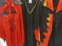 Ca. 44x halloween, heks - afbeelding 2 van  7