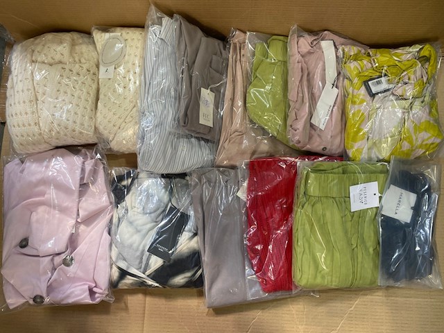 Ca. 44x truien, bloesjes en broeken, marella, peserico, ffc fashion, xs-xxxxxl - afbeelding 3 van  7