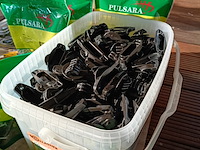 Ca. 45-50 afrasteringpalen en afrasteringsmateriaal, gallagher en pulsara - afbeelding 12 van  16