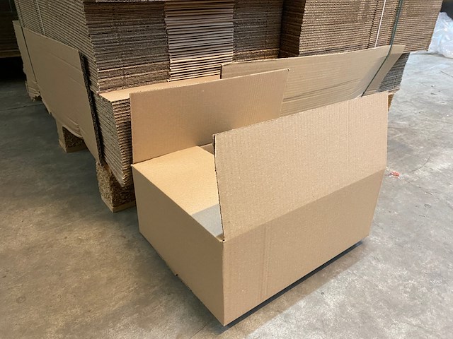 Ca. 450x verzenddozen 40x30x16cm, bruin - afbeelding 2 van  4