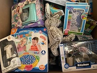 Ca. 452x speelgoed en handelsgoederen, lego. peppa pig, xshot - afbeelding 5 van  8