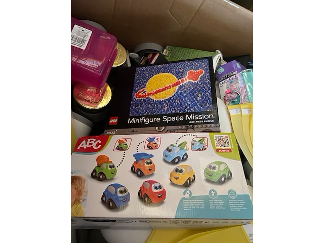 Ca. 452x speelgoed en handelsgoederen, lego. peppa pig, xshot - afbeelding 8 van  8