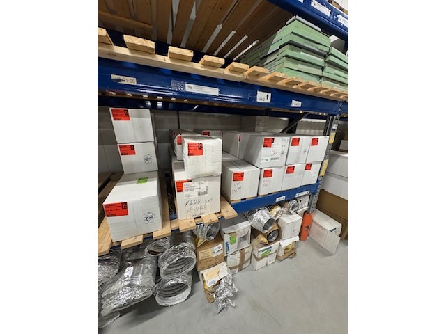 Ca. 45x demper, non woven - afbeelding 2 van  9