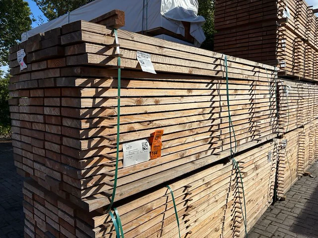 Ca. 45x douglas planken fijnbezaagd, 43x200mm, lengte 300cm - afbeelding 4 van  4