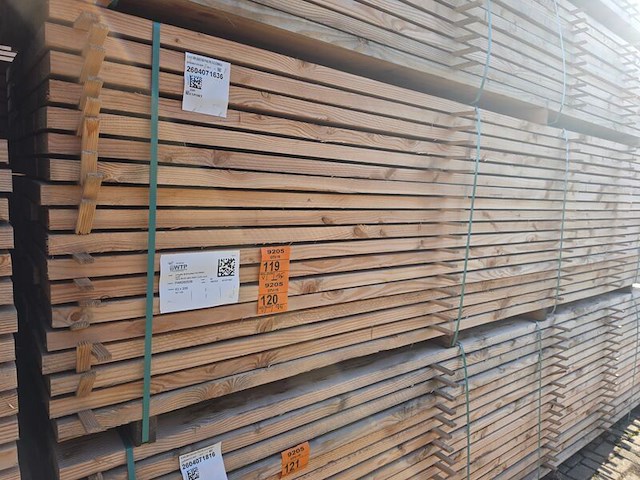 Ca. 45x douglas planken fijnbezaagd, 43x200mm, lengte 400cm - afbeelding 4 van  4