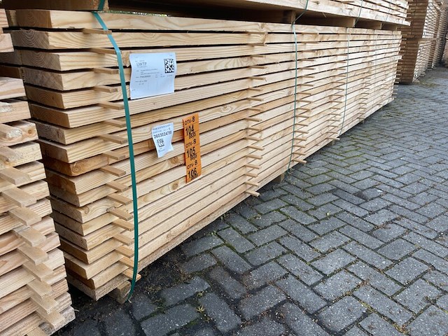 Ca. 45x douglas planken fijnbezaagd, 43x200mm, lengte 500cm - afbeelding 4 van  4