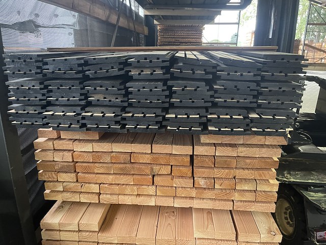 Ca. 45x grenen acoustic design profiel zwart, 22x142mm, lengte 450cm - afbeelding 3 van  3