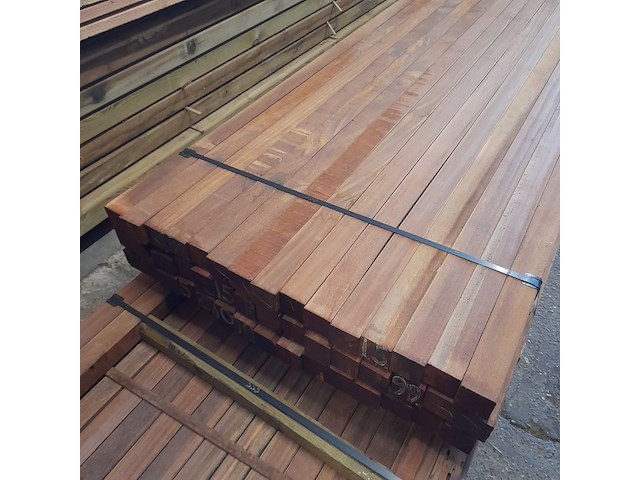 Ca. 45x hardhouten paal, 6,8 x 6,8 x 275 cm - afbeelding 5 van  7