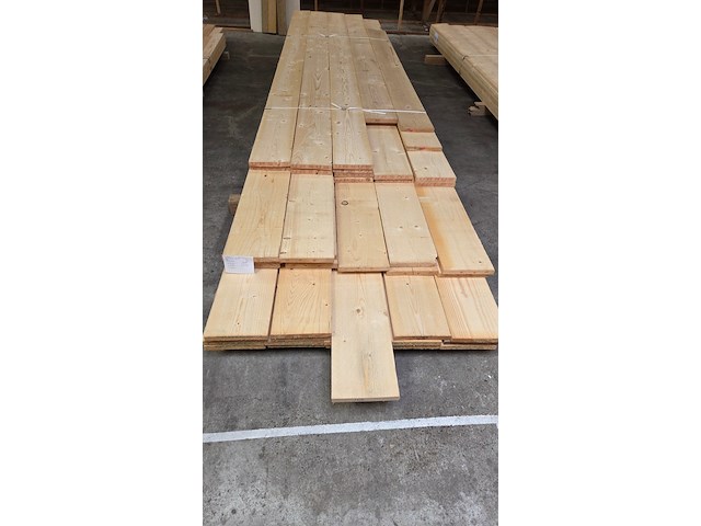 Ca. 45x vuren planken - afbeelding 1 van  4