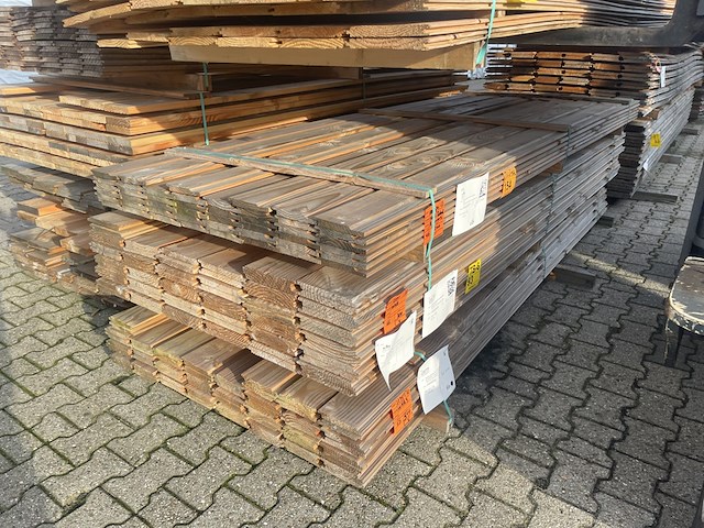 Ca. 46x doglas halfhoutsrabat, 18x130mm, lengte 300cm - afbeelding 2 van  2