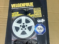Ca. 46x dozen velgenfolie, wit