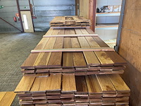 Ca. 46x guyana ipé country grade planken geschaafd, 18x140mm, lengte 400cm - afbeelding 1 van  3