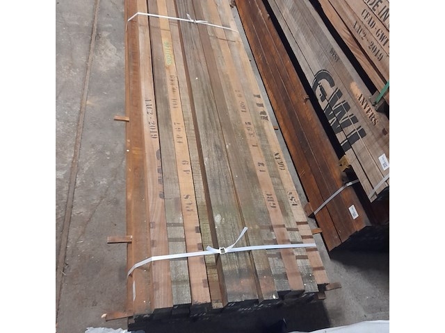 Ca. 46x hardhouten paal, 7 x 7 x 400 cm - afbeelding 2 van  7