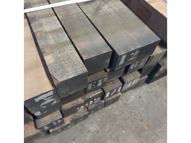 Ca. 46x hardhouten paal, 7 x 7 x 400 cm - afbeelding 7 van  7