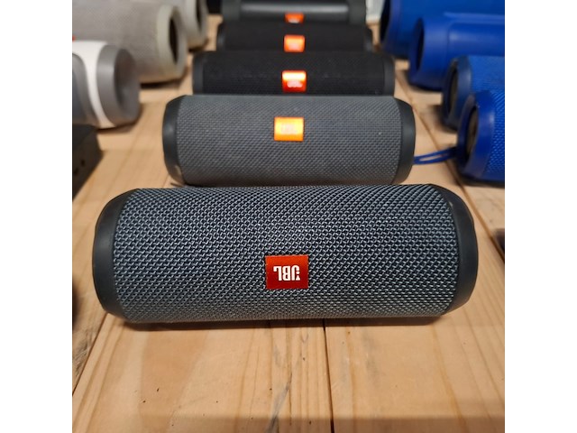 Ca. 46x jbl boxen - afbeelding 8 van  18