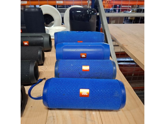 Ca. 46x jbl boxen - afbeelding 10 van  18