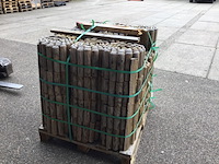 Ca. 46x rollen met houten rolborders 20 cm hoog - afbeelding 2 van  4