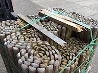 Ca. 46x rollen met houten rolborders 20 cm hoog - afbeelding 3 van  4